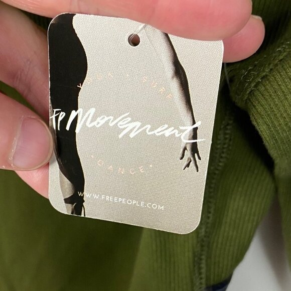 NWT Free People Dance New Wave Green Crop Top Size Medium Boho Revolve Gymnastic - Picture 8 of 12